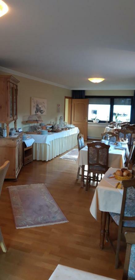 Wein & Gastehaus Hermeshof Hotell Trittenheim Eksteriør bilde